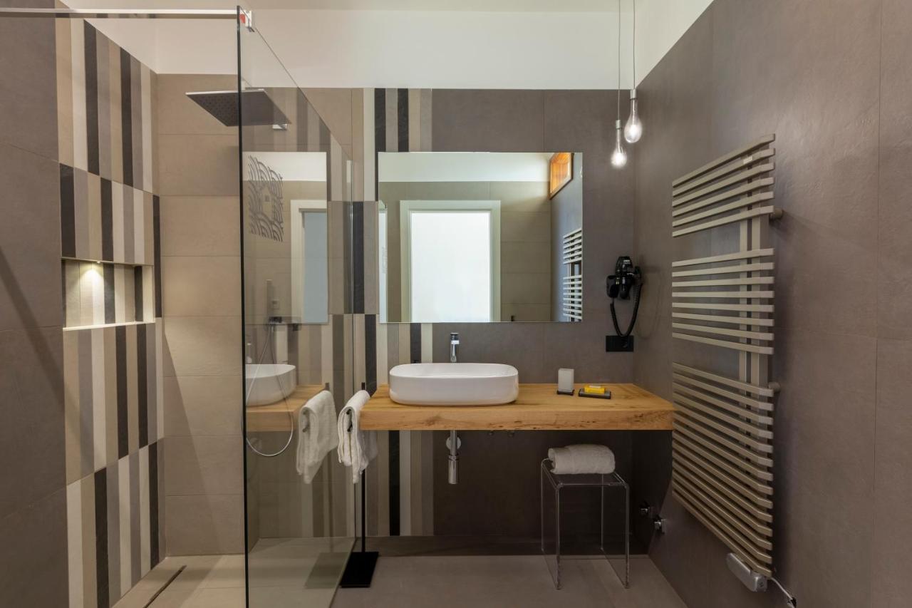 Qui Vicino Boutique Rooms And Suites Trapani Exterior foto