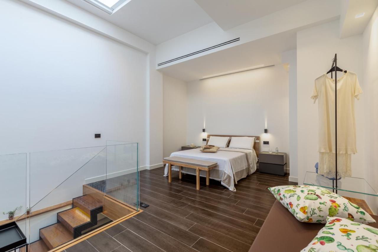Qui Vicino Boutique Rooms And Suites Trapani Exterior foto