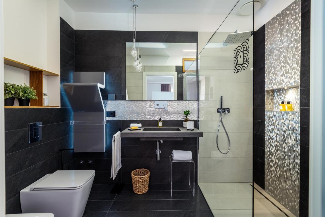 Qui Vicino Boutique Rooms And Suites Trapani Exterior foto